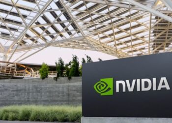 Nvidia +80 % з початку 2025 року: ознаки перегріву, побоювання інвесторів і ризик корекції