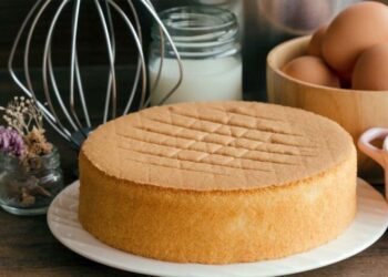 Секрети ідеального бісквіта: як досягти пухкості – Новини ФАКТ