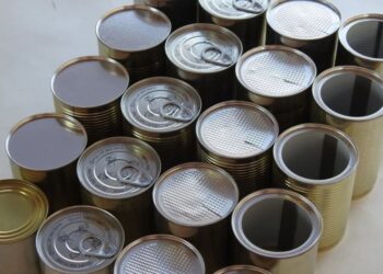 Як можна використовувати консервні банки