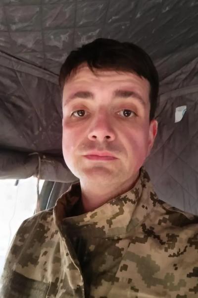 "Інсулін може швидко зіпсуватись". Як це - служити у війську і воювати на фронті з цукровим діабетом