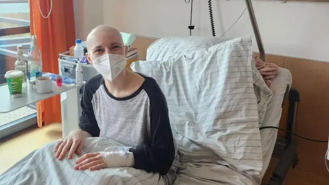 "Я не хочу слів "все буде добре". Історія дівчини з лейкемією, яка веде блог про хворобу і смерть
