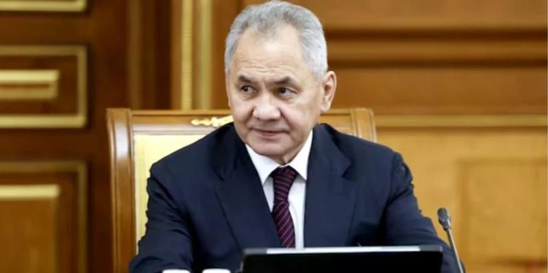 Шойгу похвалися тим, що на посту міністра оборони дозволив солдатам частіше митися і змінювати труси