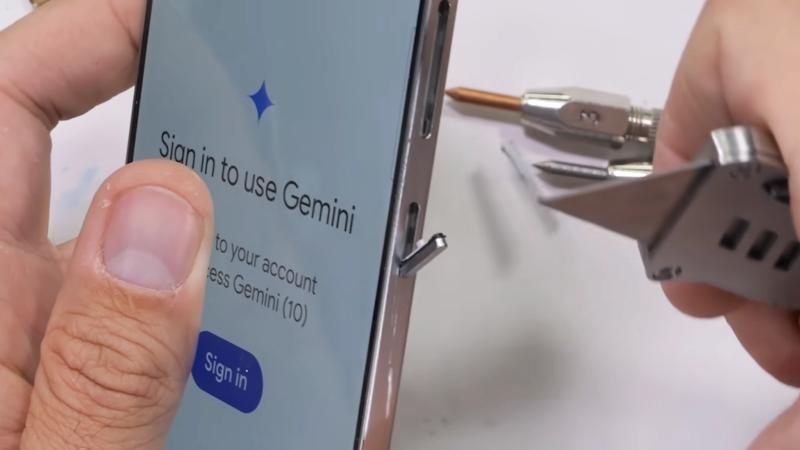 Гнеться, але не ламається: відомий блогер JerryRigEverything протестував на міцність ультратонкий Samsung Galaxy S25 Edge