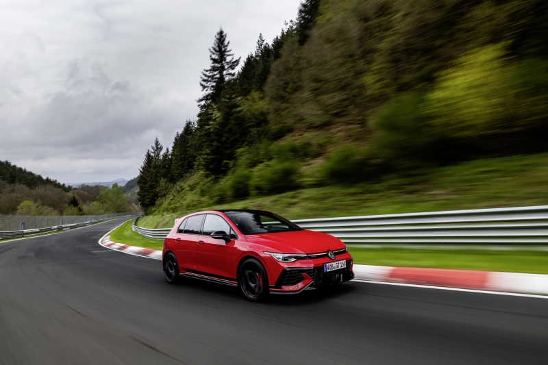 Golf GTI Edition 50: Volkswagen представив найпотужніший серійний GTI