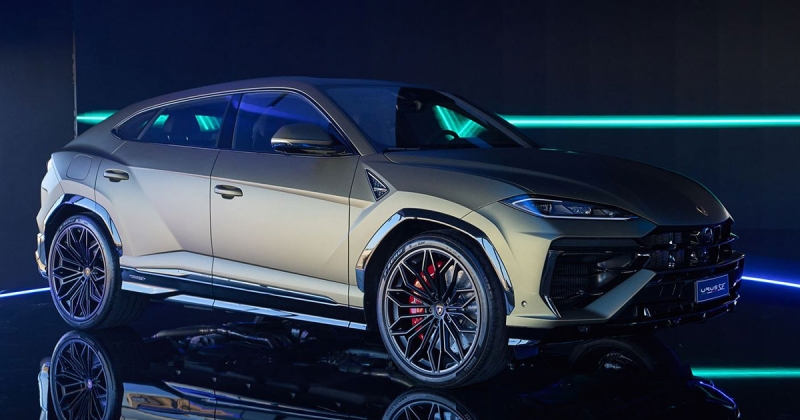Спочатку буде гібрид: Lamborghini відклала вихід електричного Urus