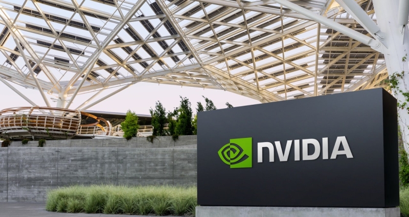 Nvidia +80 % з початку 2025 року: ознаки перегріву, побоювання інвесторів і ризик корекції