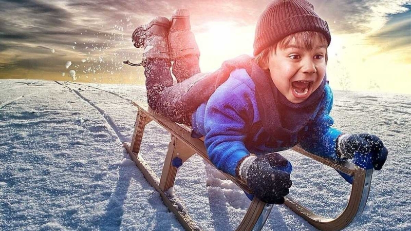 Простий спосіб, щоб санчата легко рухалися по снігу