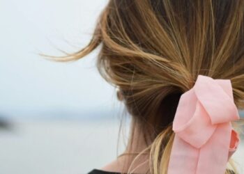 Ламінування волосся: чи можна проводити цю процедуру в домашніх умовах?