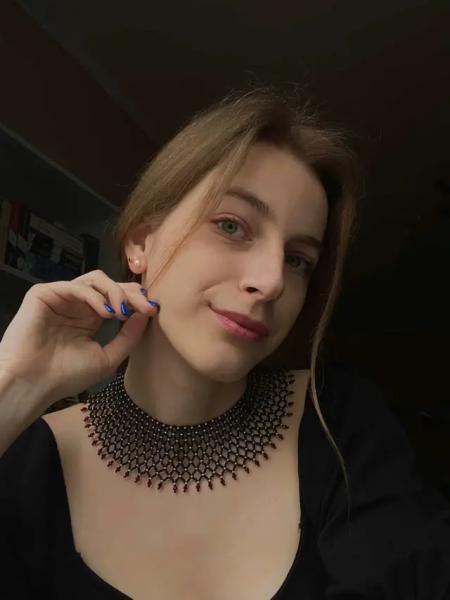 "Мені 30 і я ніколи не цілувався". Чому молоді українці не спішать заводити стосунки