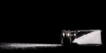 Сіль: скільки її справді треба нашому організму